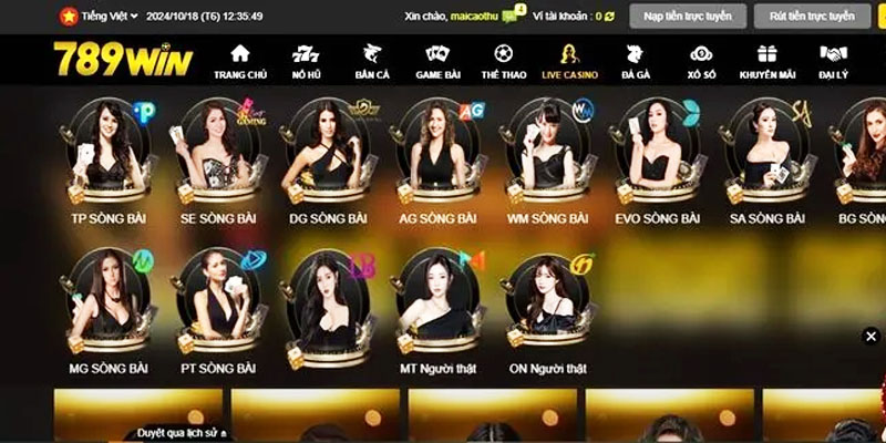 Màn hình livestream HD và các bảng thống kê cầu trong baccarat 789win.